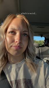 hannah lanham 🩵 (@hannahlanham_)