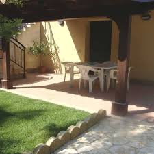 Siciliamarenoto It Casa Vacanze A Lido Di Noto 4 Posti Letto A 180m Dalla Spiaggia Per Informazioni Chiamare 339 3162997 Casavacan Vacanze Sicilia Case
