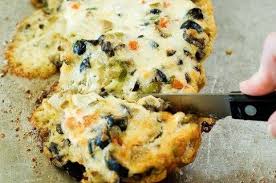 Olive Cheese Bread The Pioneer Woman Cheese Bread Recipes Cooking