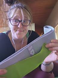 Two great sessions! Last Tuesday, we kept it "chill" and only burned about  500 calories. Then we kicked it up a notch Saturday, and dropped it like it  was HOT! Shout out