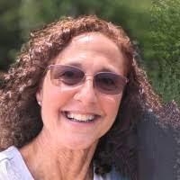 Janis Sanderson's Instagram, Twitter & Facebook