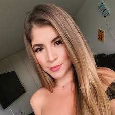 Vanessa Rueda's Instagram, Twitter & Facebook