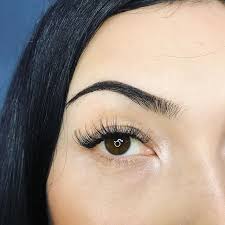 Rare Evening Cancelation Spot Today At Parramatta 6pm With Rachel For Hybrids Pictured Or 6 30 With Rachel Or Ebony For Gla Lashes Ebony Eyelash Extensions