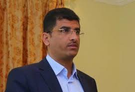 وزير المالية اليمني يكشف عن فارق الوضع المصرفي في صنعاء وعدن yemen