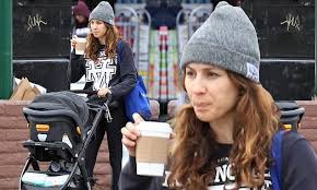 Pretty little liars' troian bellisario welcomes a baby. Troian Bellisario Of Pretty Little Liars Brings Bouncing Baby Girl With Her On Grocery Run Daily Mail Online