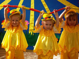 утренник 8 марта в детском саду 2 младшая группа Tanec Cyplyat Video Valerii Verzhakovoj Srednyaya Gruppa Detskaya Muzyka Cyplyata Deti Tancuyut