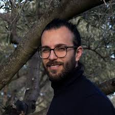 Amazon.com: Dr Simon Poole: books, biography, latest update