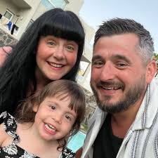 Welcome to the #ThreeLions, Jude Bellingham! 🦁