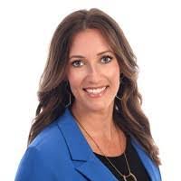 Karen Aaron's Instagram, Twitter & Facebook