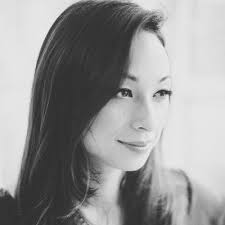 Kirsten Bailey's Instagram, Twitter & Facebook