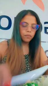 Degustando de una rica ensalada cesar. #doctora #redessociales #empoderada  #emprendedora