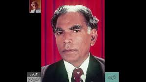 Aziz Hamid Madni recites his nazm (9)