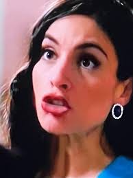 I still don't get it why u guys are saying blanquita ended up with Louis  instead of Alan cos I can see Blqnquita is very happy or Alan messed up  along the