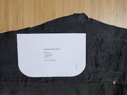 Ihr lieben, heute zeige ich euch wie man eine coole tasche aus einer alten jeans näht! Upcycling Projekt Gurteltasche Aus Einer Alten Jeans Nahen Kreativlabor Berlin