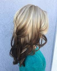 Reverse Ombre Mit Dunklen Spitzen Und Blondem Ansatz Haarfarben Balayage Technik Haare Langhaarfrisuren