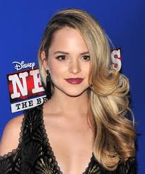 Stephanie Styles Long Wavy Blonde Hairstyle