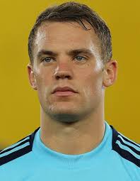 Neuer 🛐(@neuerrr), manuel neuer(@truong_nr1), neuer 🛐(@neuerrr), manus.fussmatte(@manus.fussmatte), manuel neuer(@truong_nr1). Fussballstar Manuel Neuer Auf Mallorca Gesichtet