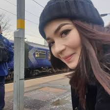 Scots mum whose endometriosis caused cysts