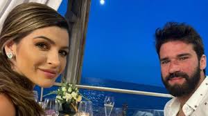 Natália Becker relembra 'loucuras' feitas para ficar com Alisson