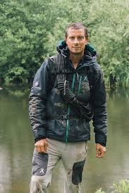 He served in the british army reserves in the. Bear Grylls To Front Itv Adventure Special With Bgt S David Walliams Deadline
