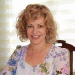 Hacen mierda a catalina parot por sus indignas preguntas galleteadas a piñera. Catalina Parot International Institute Of Communications