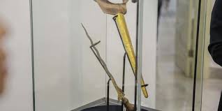 Biografi pangeran diponegoro, anak selir yang kobarkan perang jawa. Mengupas Seluk Beluk Keris Pangeran Diponegoro Merdeka Com