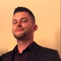 100+ perfiles de «Schmook»