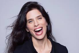 The maïwenn le besco personality was born on april 17, 1976 , in the 1970s. Maiwenn Je Viens De Traverser Des Epreuves Personnelles Tres Dures