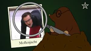 Hij groeide op in de haagse wijk benoordenhout, speelde als kind viool en zat op toneel en paardrijden. Mollenjacht Gebaart Splinter Chabot Dat Hij De Mol Is Showbizznetwork Nl