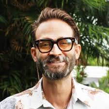 Douglas Moorman's Instagram, Twitter & Facebook