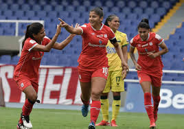 Tienda virtual de américa de cali, encontrarás todos los productos oficiales del equipo escarlata para que puedas comprar en todo colombia. America Y Medellin Ganaron En La Fecha 4 De Liga Betplay Femenina Antena 2