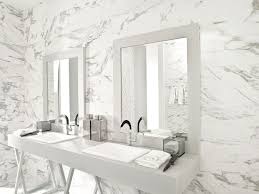 Wall Mounted Tiles Ceramic Bathroom Marble Look 12 6401059 Jpg 1280 960 Cuarto De Bano Moderno Marmol Carrara Azulejos De La Pared