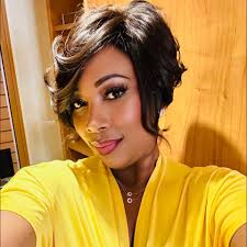 Woman Files Lawsuit After Lyft Driver Refuses Her a Ride Because of Her  Weight