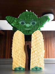 Qui se souvient de sa première rencontre avec maître yoda, sur dagobah ? Commande Particulier Anniversaire 31 Mars