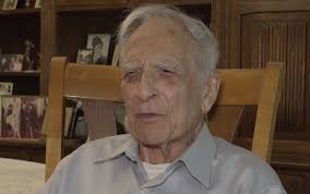 Memorial Day: World War II veterans descend