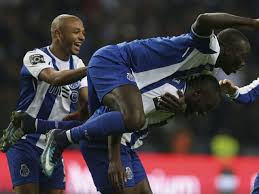 Porto hosts sporting cp in a primeira liga game, certain to entertain all football fans. Fc Porto Sporting Undefeated At Halfway Stage The Portugal News