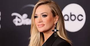 Woman says Henderson police treated her like 'an animal,' plans to sue