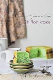 Coco Pandan Chiffon Cake Tatiwidarti S Journey Kue Chiffon Bolu Pandan Makanan Dan Minuman