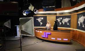 An afghan national army soldier surveying atop a humvee; Bsuwg0fjhjputm