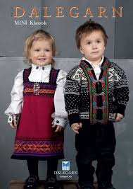 Siden denne kostymen er ren fantasi/kreativitet, gjør noen familier sine egne. 34 Norwegian Bunad And Sweaters Karmoy Ideas Karmoy Norwegian Folk Costume