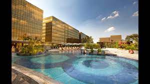 This property has good facilities for families. Experience City Of Dreams Manila Youtube