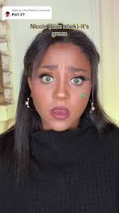 Brianna Redding's Instagram, Twitter & Facebook