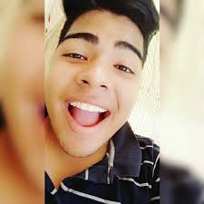 Stream Tommy David León Zambrano music