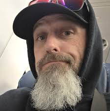 Old gamer having fun playing Helldivers with others