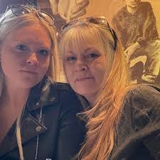 Jaclyn Wyatt's Instagram, Twitter & Facebook