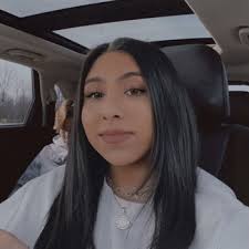 Ava Vitale's Instagram, Twitter & Facebook