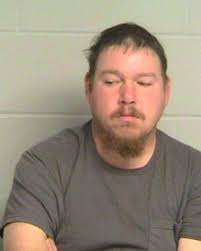 Ga. man chokes kitten after daughter protects mother