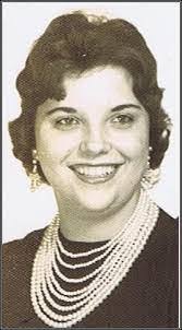 Cindy Newbold's Instagram, Twitter & Facebook