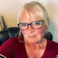 Candace Saltsman's Instagram, Twitter & Facebook