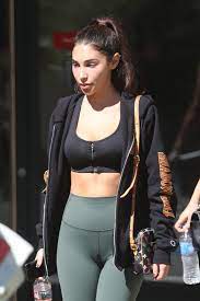 So take a look at the gallery below, where a couple extra camel toe pictures hot off the presses have been added for your viewing pleasure. Top 25 Most Shocking Celebrity Camel Toe Moments Of All Time